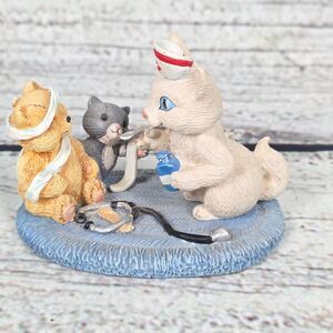 Hamilton Collection Cats Nurse Figurine 1998 Cats